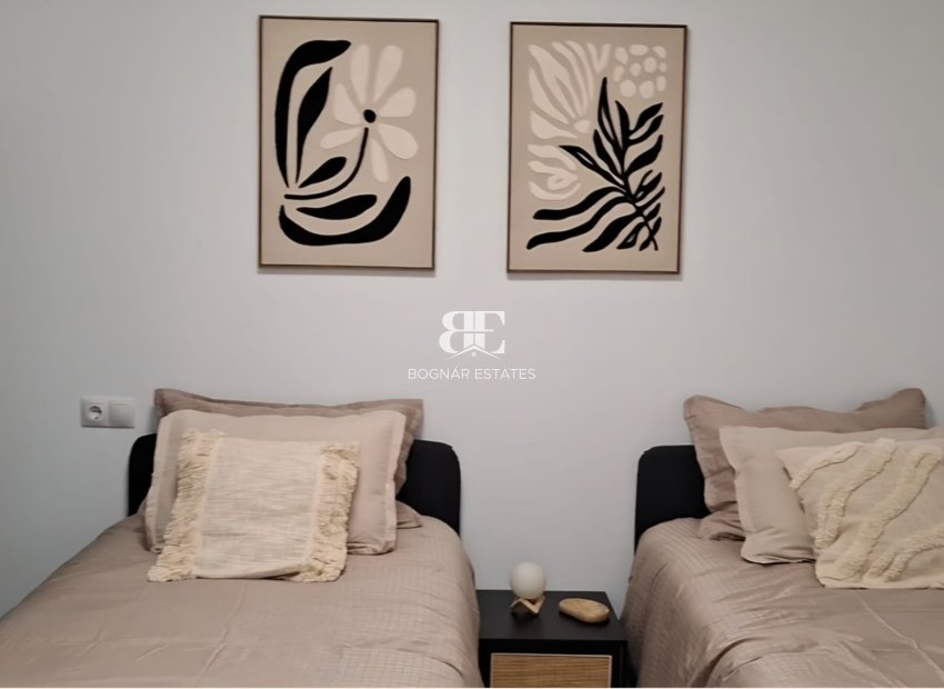 Resale - apartment -
Torrevieja - Playa Acequion