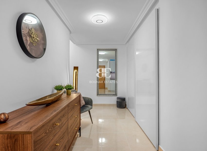 Resale - apartment -
Torrevieja - Playa del Cura