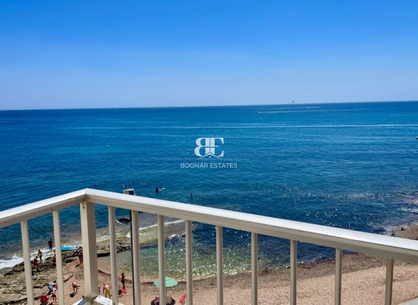 Resale - apartment -
Torrevieja - Playa del Cura
