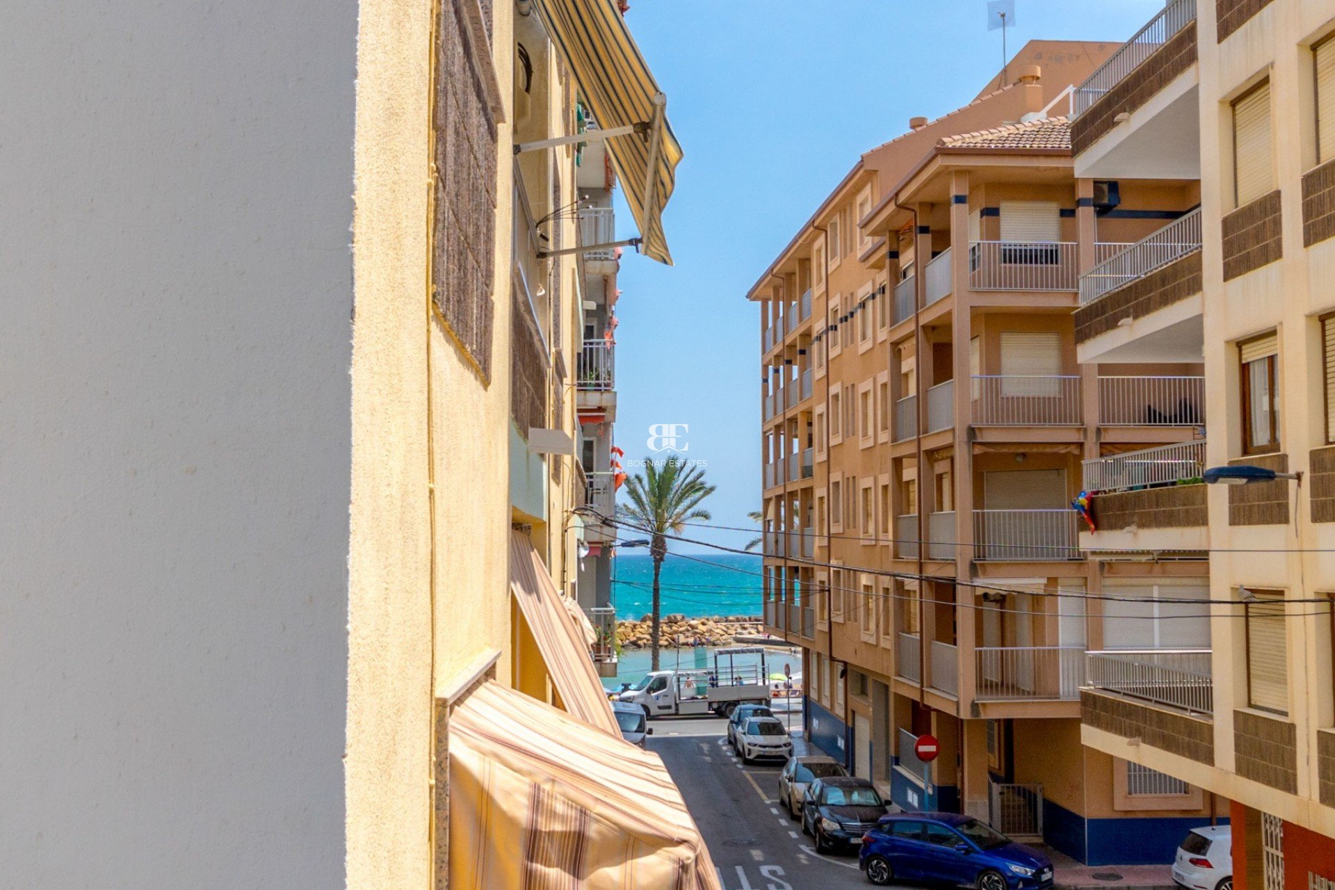 Resale - apartment -
Torrevieja - Playa del Cura