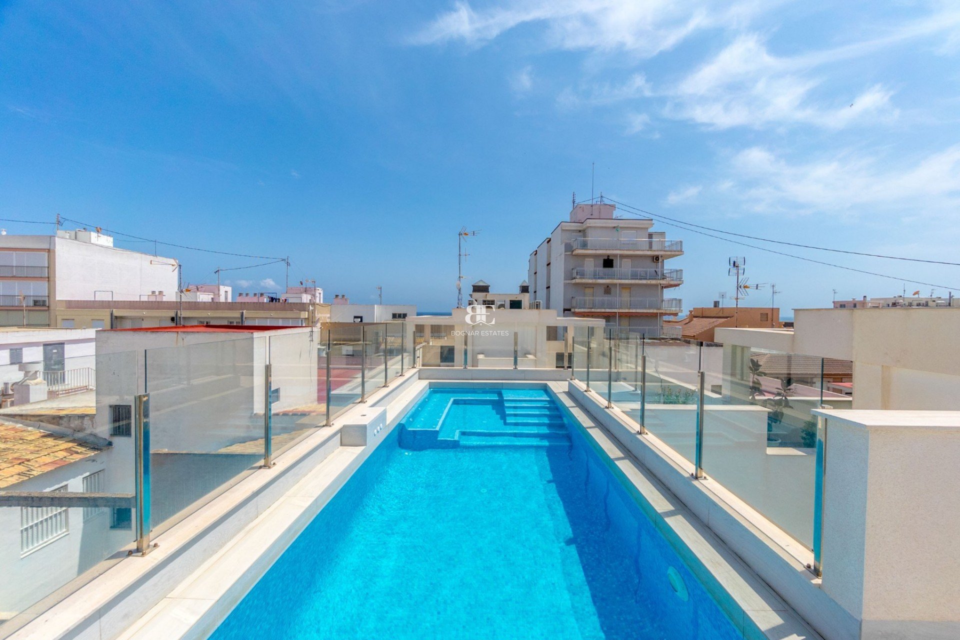 Resale - apartment -
Torrevieja - Playa del Cura