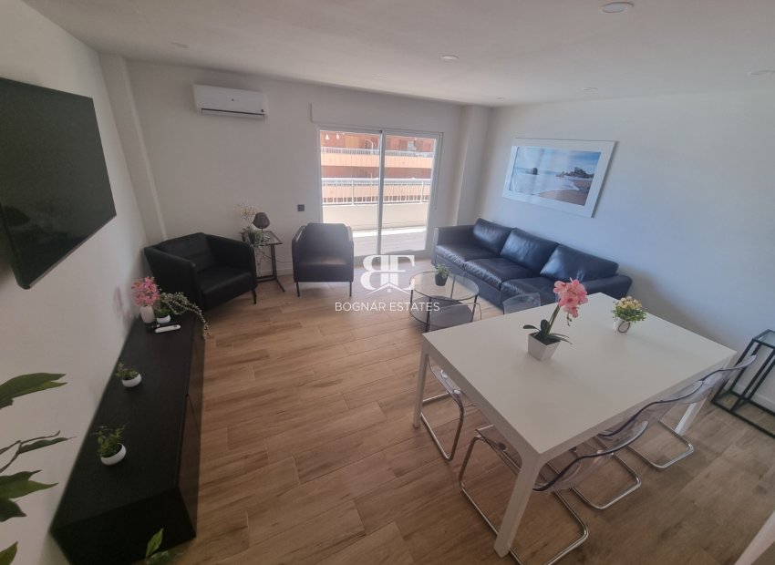 Resale - apartment -
Torrevieja - Playa del Cura