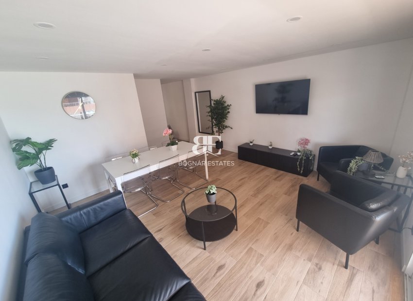 Resale - apartment -
Torrevieja - Playa del Cura