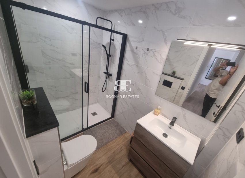 Resale - apartment -
Torrevieja - Playa del Cura