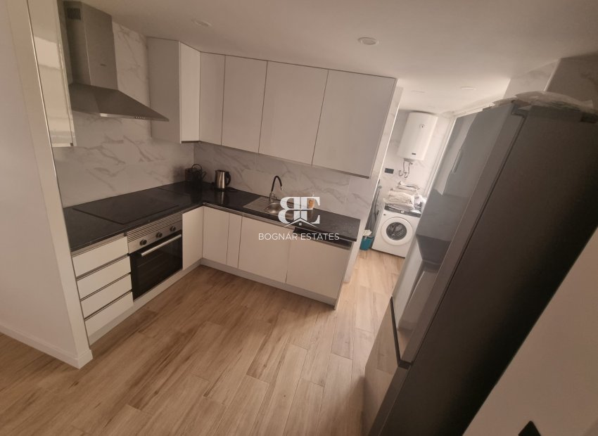 Resale - apartment -
Torrevieja - Playa del Cura