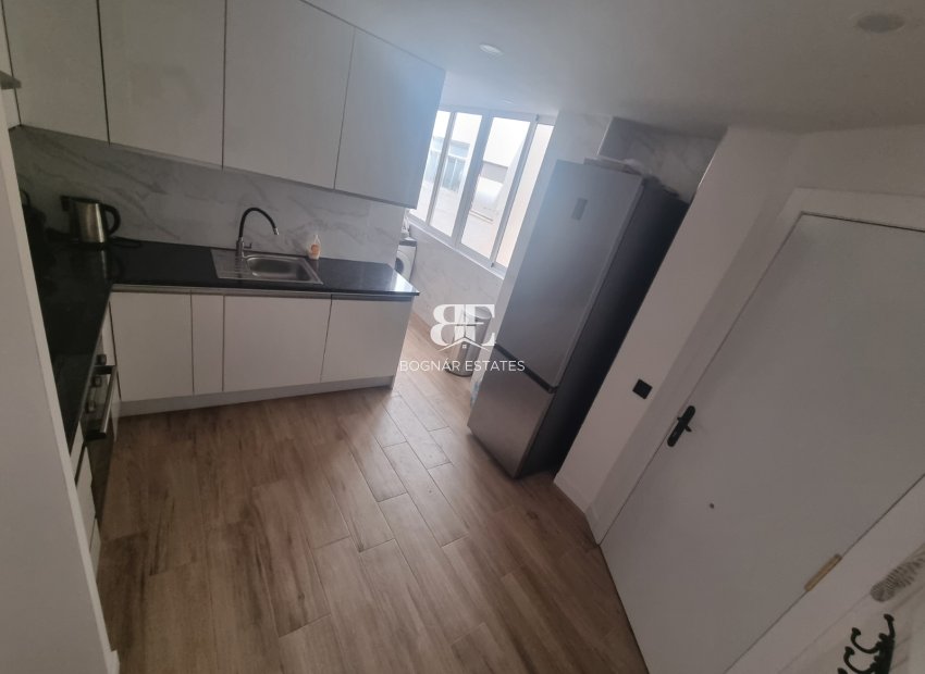 Resale - apartment -
Torrevieja - Playa del Cura