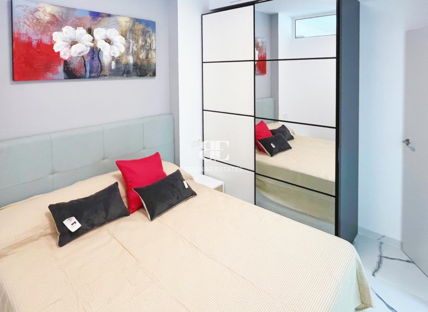 Resale - apartment -
Torrevieja - Playa del Cura