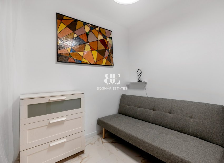 Resale - apartment -
Torrevieja - Playa del Cura