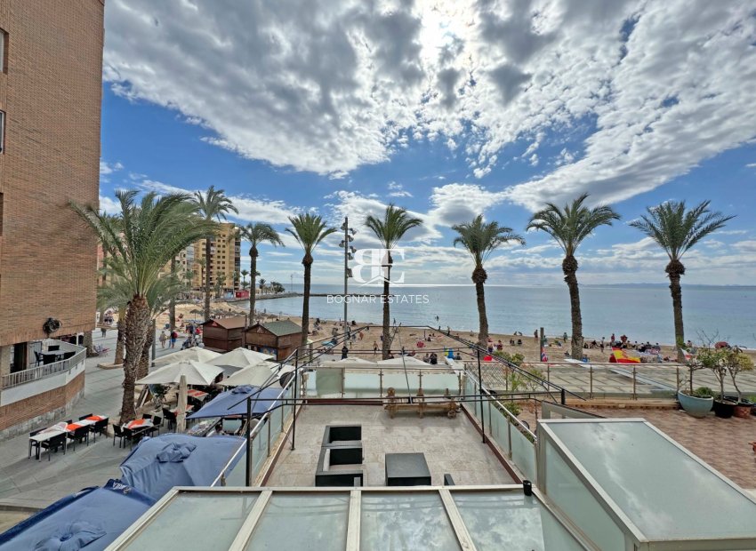 Resale - apartment -
Torrevieja - Playa del Cura