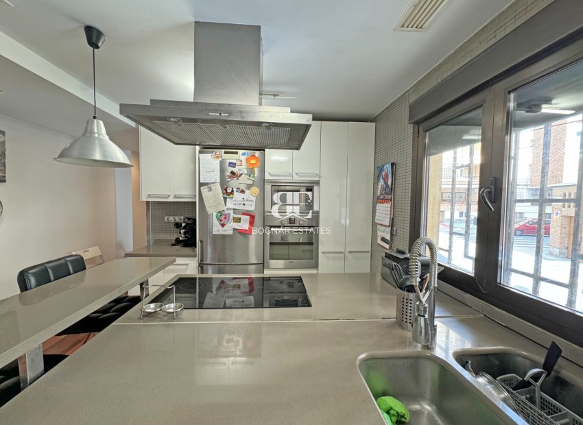 Resale - apartment -
Torrevieja - Playa del Cura