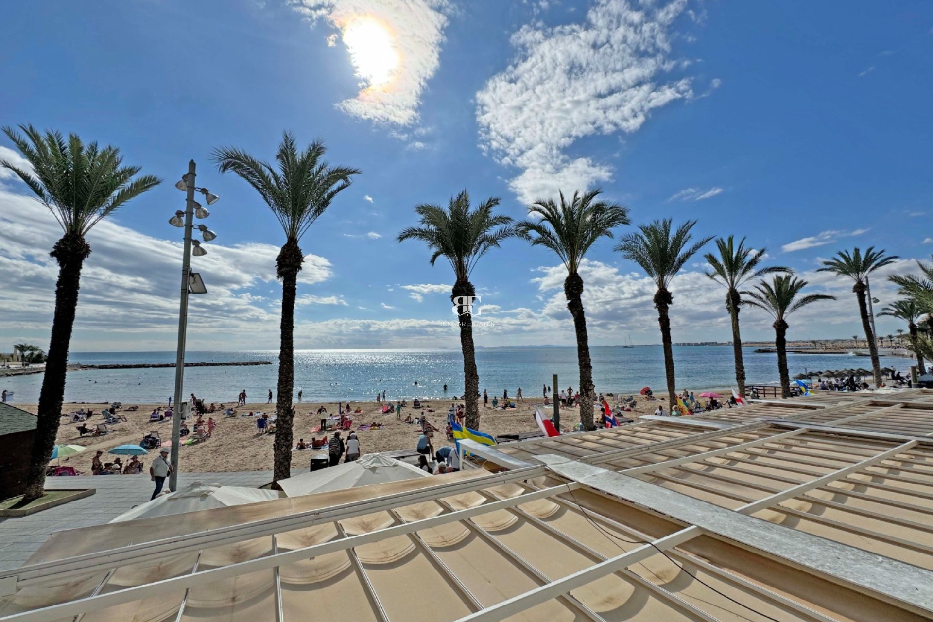 Resale - apartment -
Torrevieja - Playa del Cura