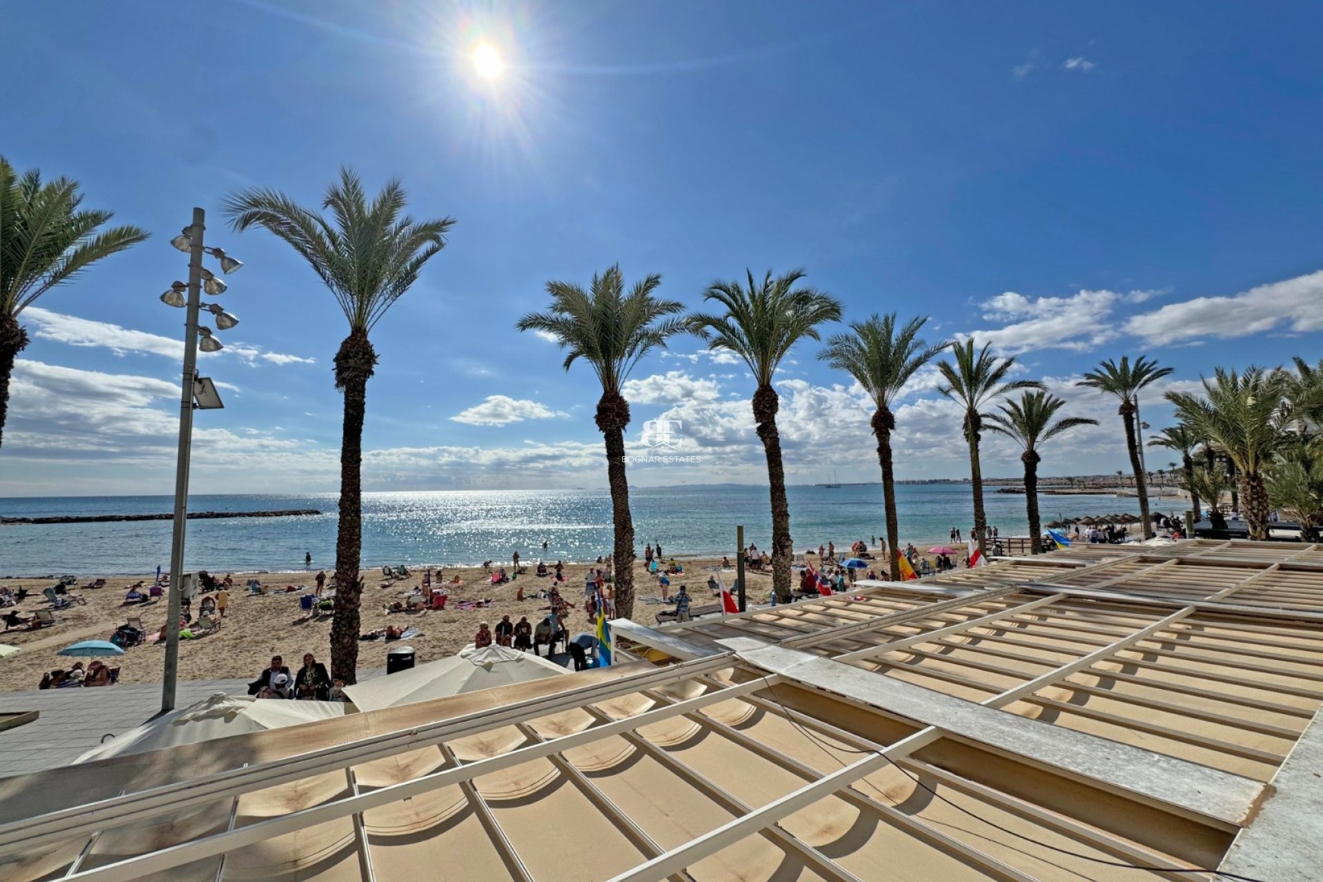Resale - apartment -
Torrevieja - Playa del Cura