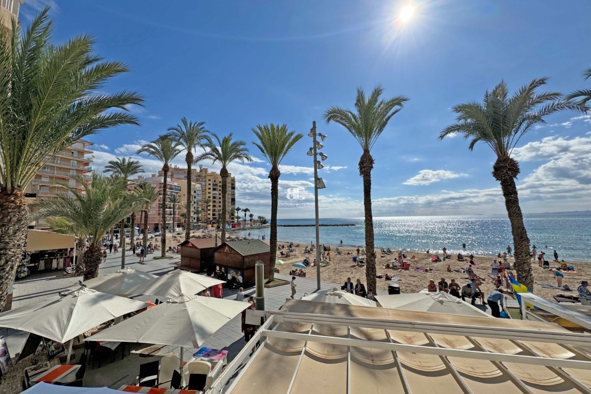 Resale - apartment -
Torrevieja - Playa del Cura