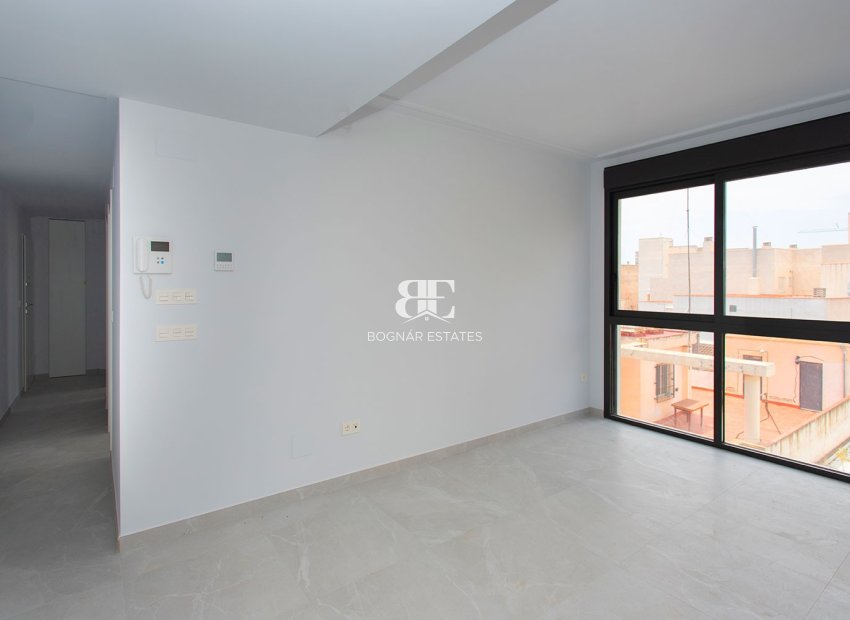 Resale - apartment -
Torrevieja - Playa del Cura