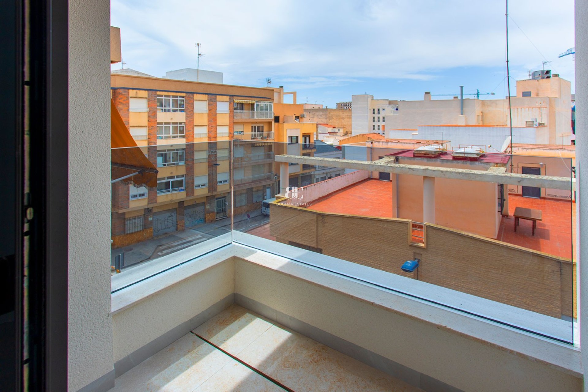Resale - apartment -
Torrevieja - Playa del Cura