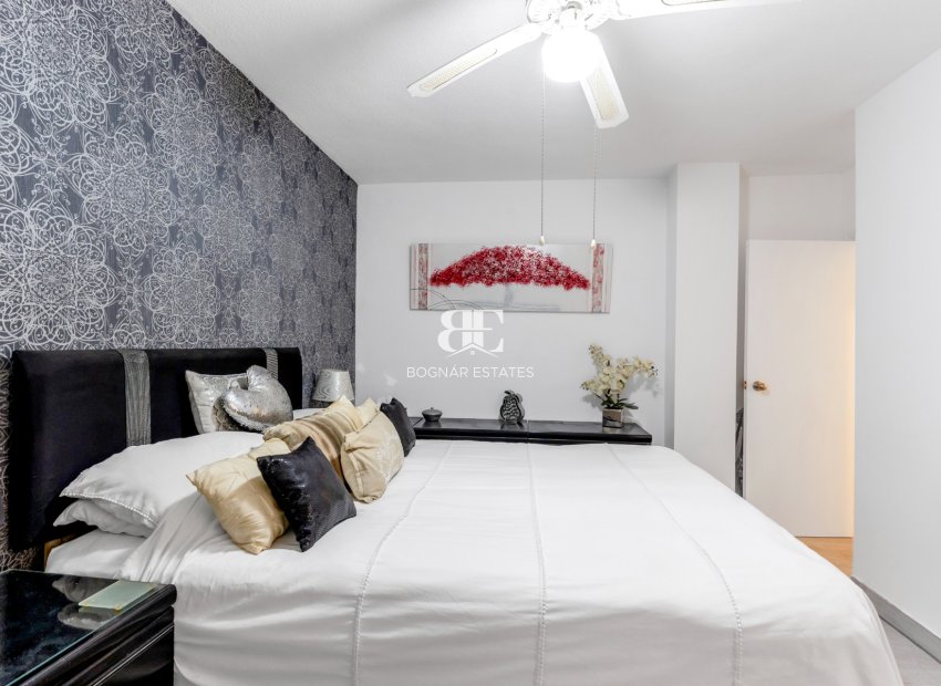 Resale - apartment -
Torrevieja - Playa del Cura