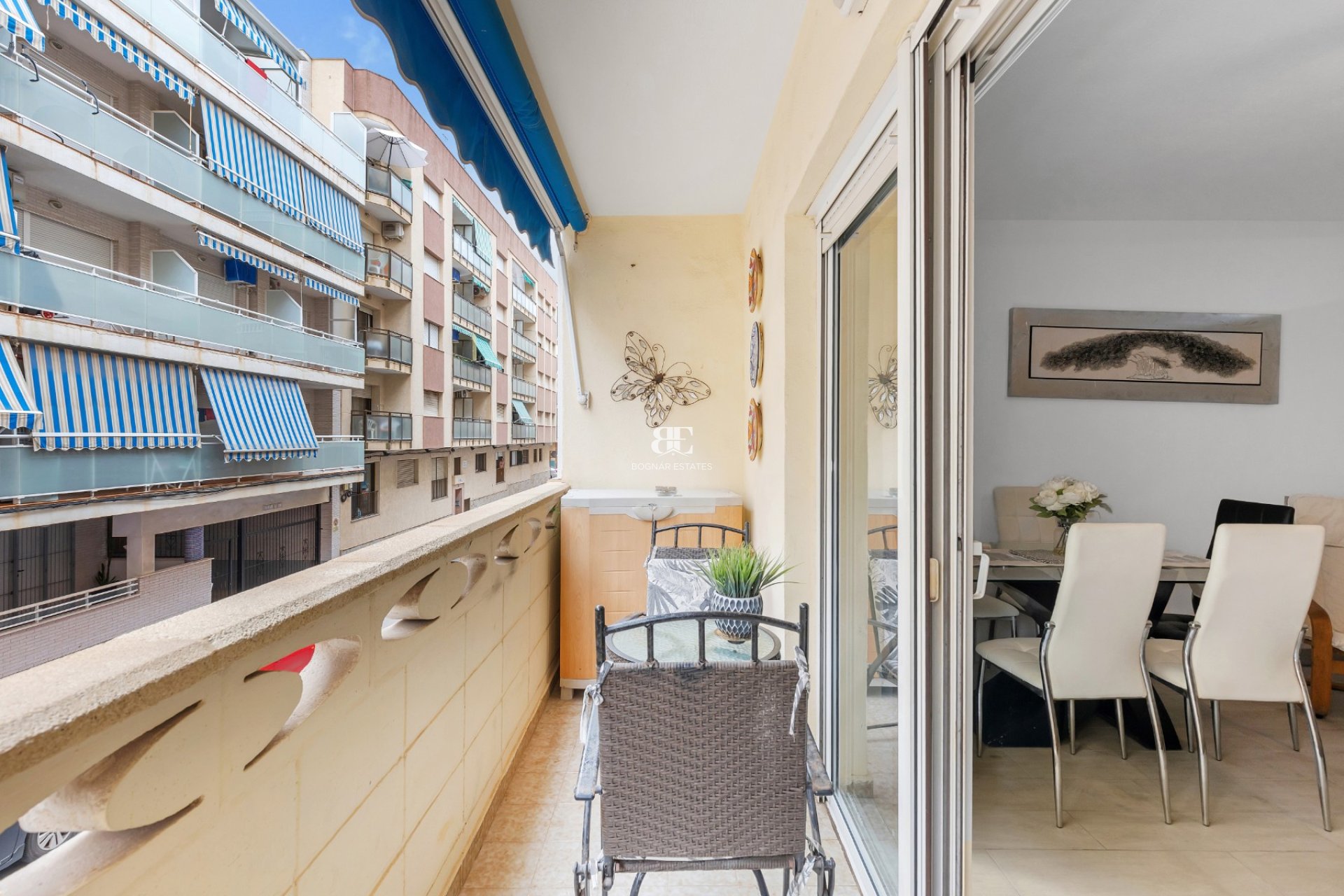 Resale - apartment -
Torrevieja - Playa del Cura