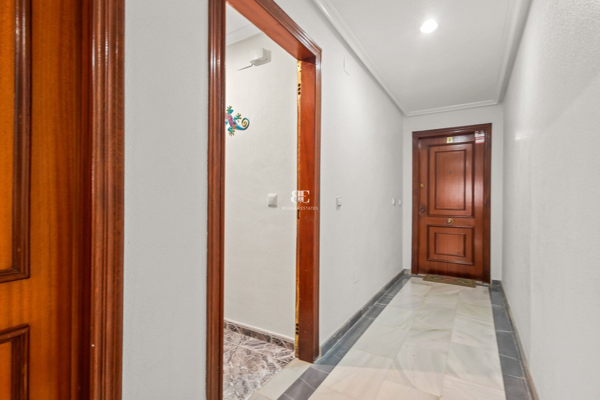 Resale - apartment -
Torrevieja - Playa del Cura