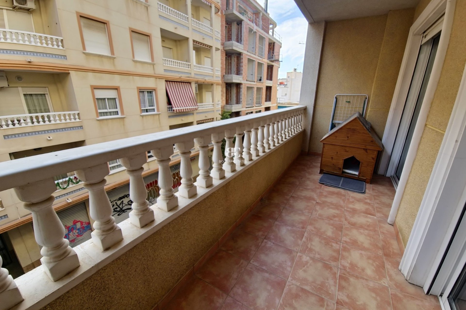 Resale - apartment -
Torrevieja - Playa del Cura