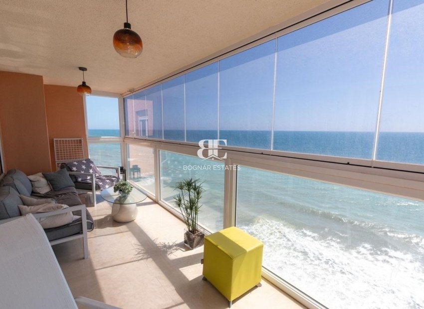 Resale - apartment -
Torrevieja - Playa del Cura