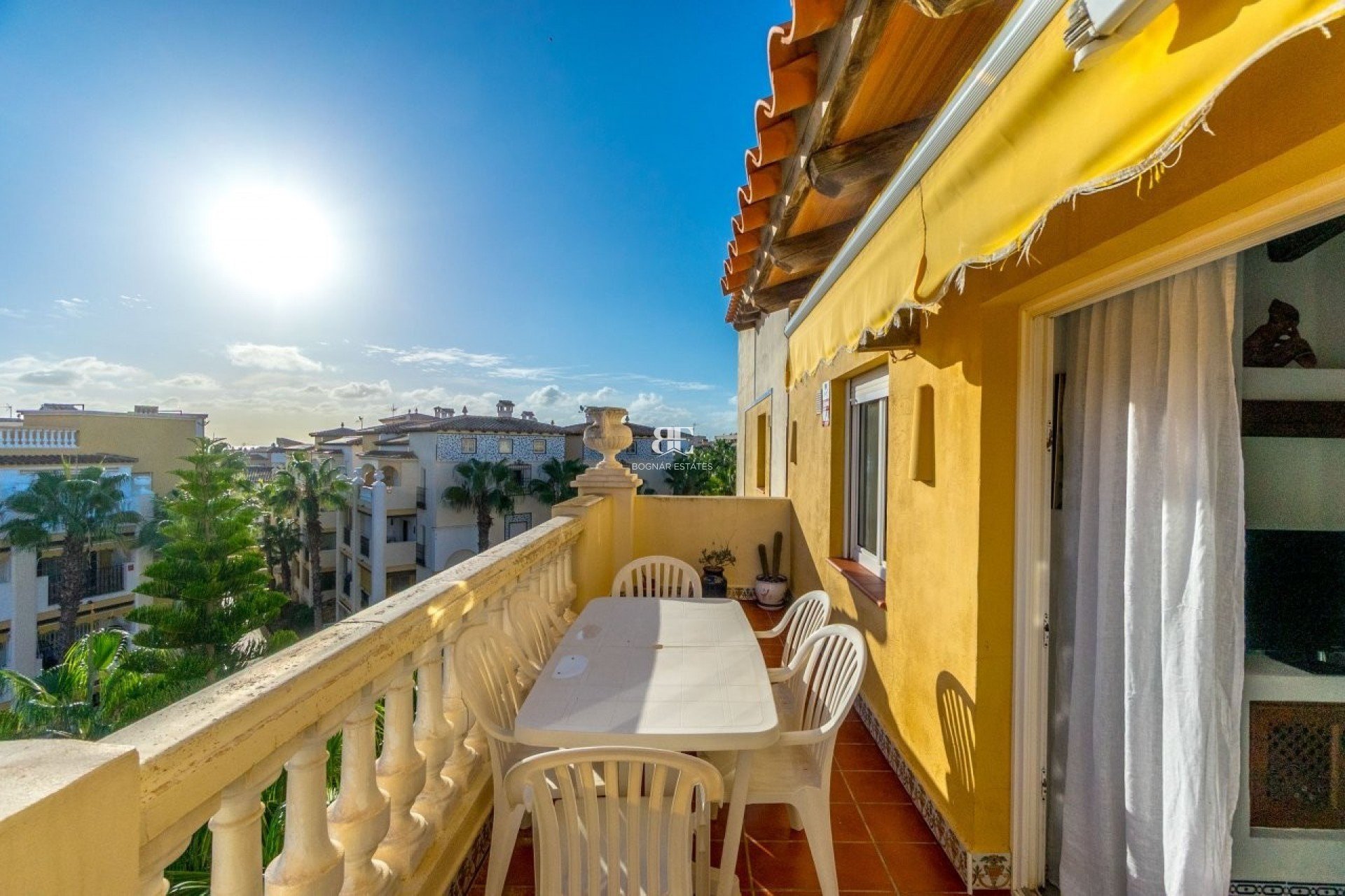 Resale - apartment -
Torrevieja - Playa Los Locos