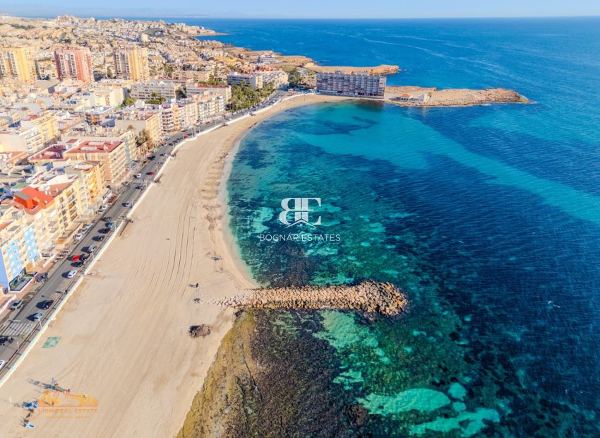 Resale - apartment -
Torrevieja - Playa Los Locos