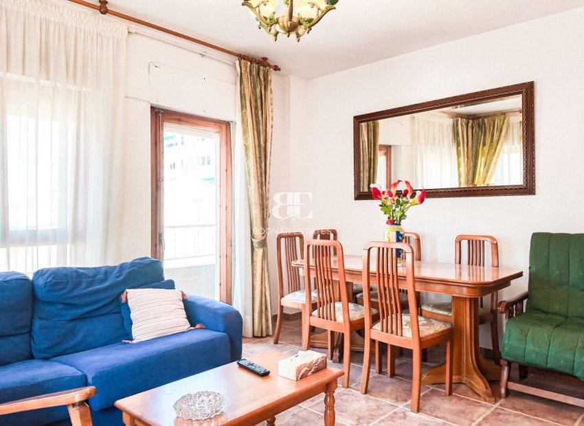 Resale - apartment -
Torrevieja - Playa Los Naufragos