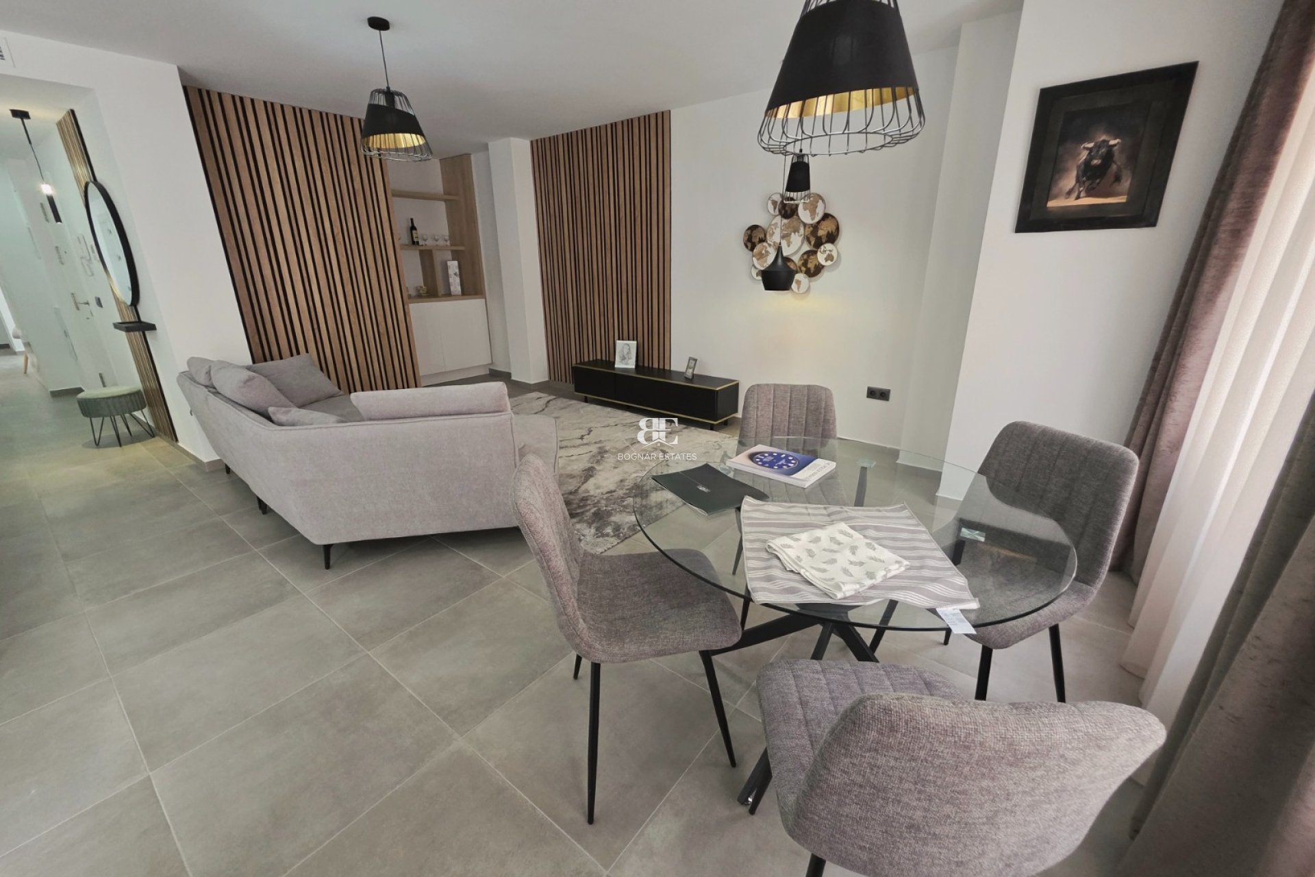 Resale - apartment -
Torrevieja - Puerto