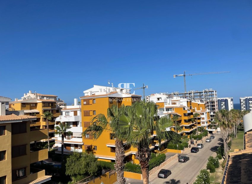 Resale - apartment -
Torrevieja - Punta Prima