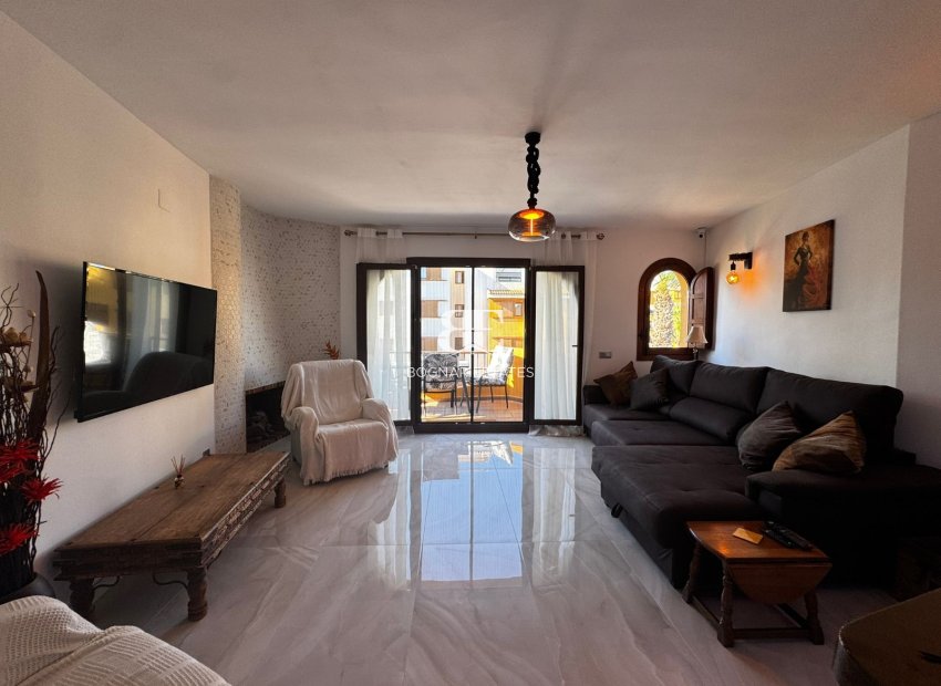 Resale - apartment -
Torrevieja - Punta Prima