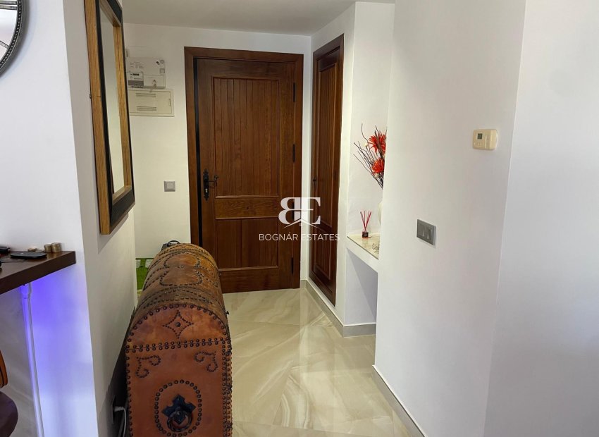 Resale - apartment -
Torrevieja - Punta Prima