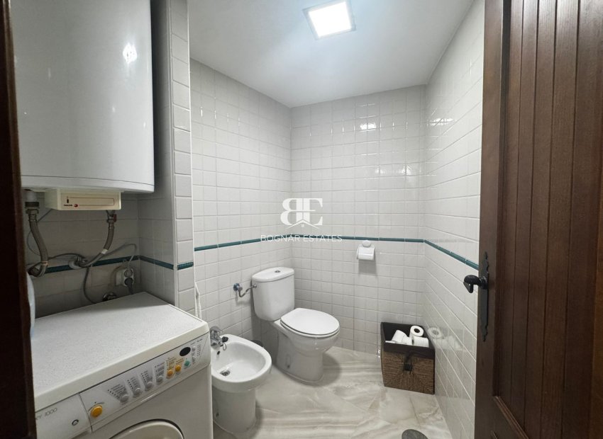 Resale - apartment -
Torrevieja - Punta Prima