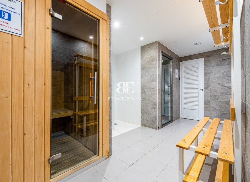 Resale - apartment -
Torrevieja - Punta Prima