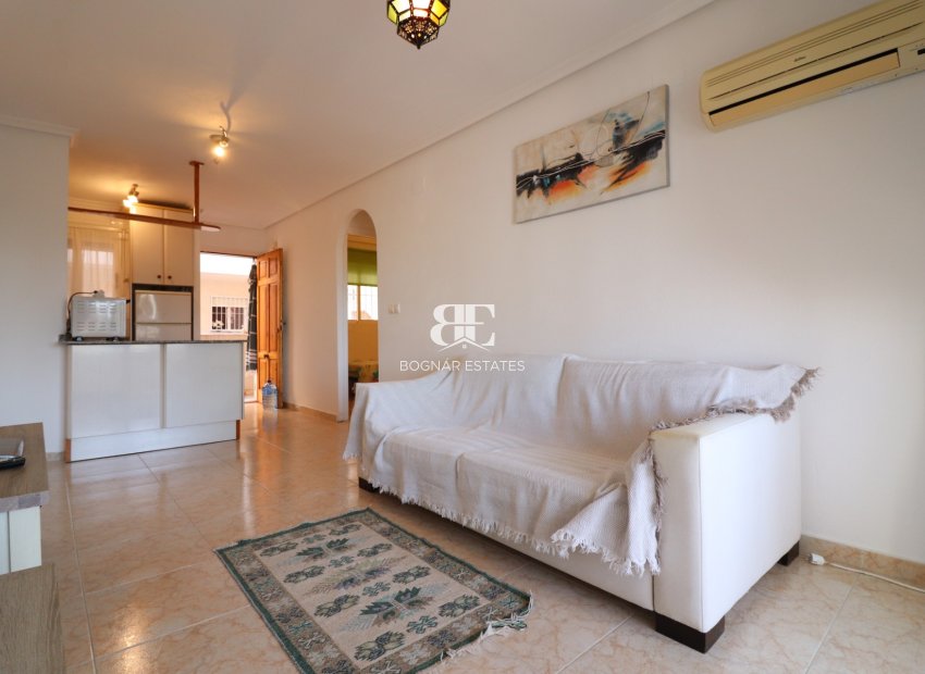 Resale - apartment -
Torrevieja - San Luis