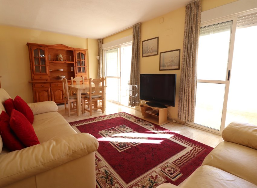 Resale - apartment -
Torrevieja - San Luis