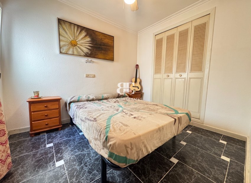 Resale - apartment -
Torrevieja - Torre la mata