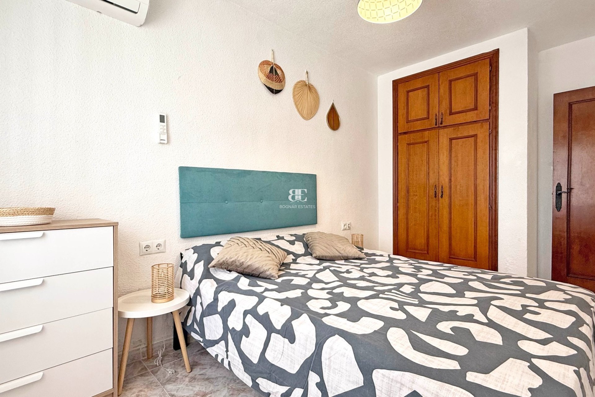 Resale - apartment -
Torrevieja - Torrelamata - La Mata