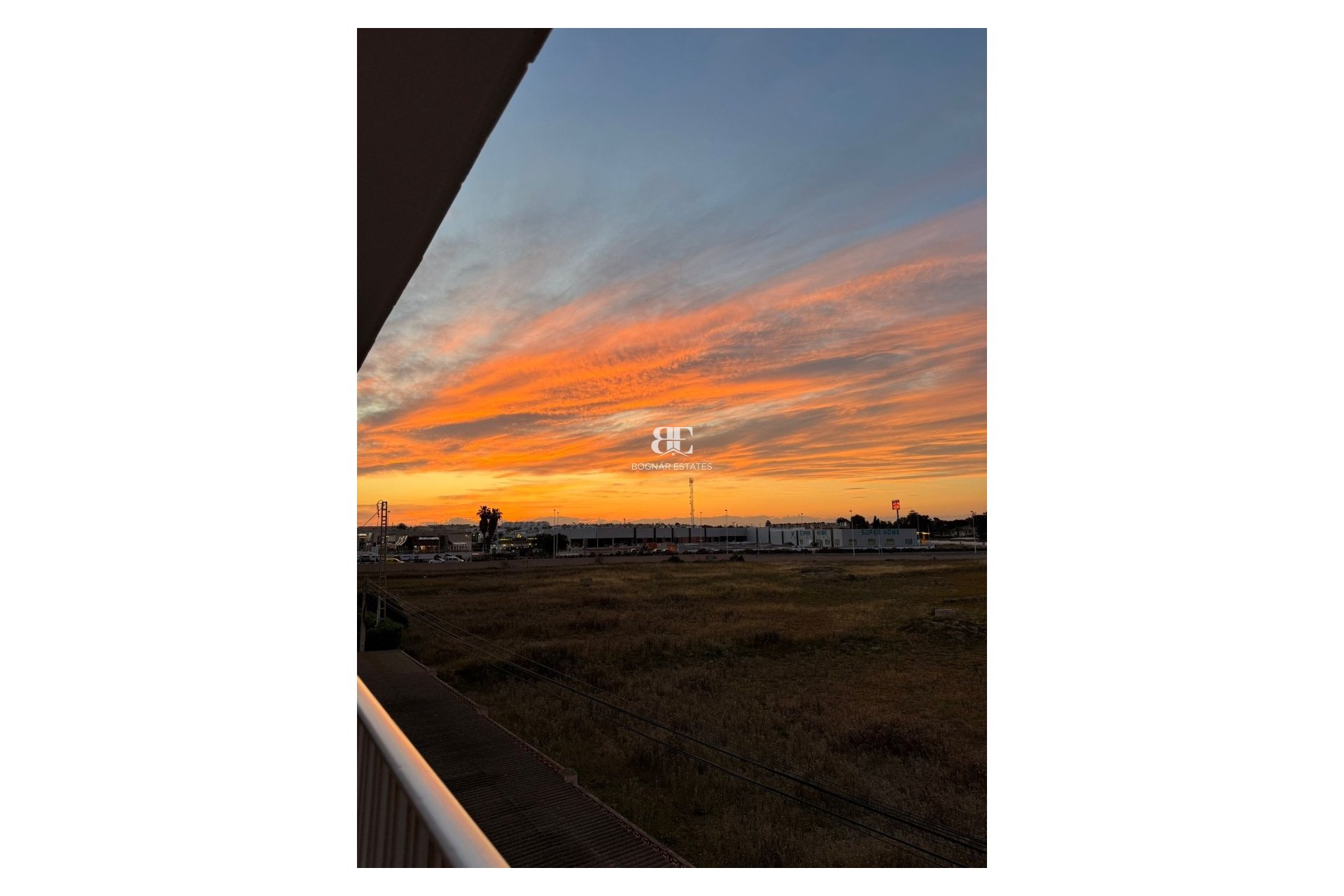 Resale - apartment -
Torrevieja