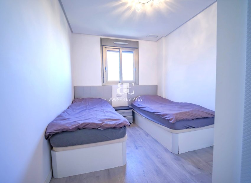 Resale - apartment -
Villamartín - Los Dolses