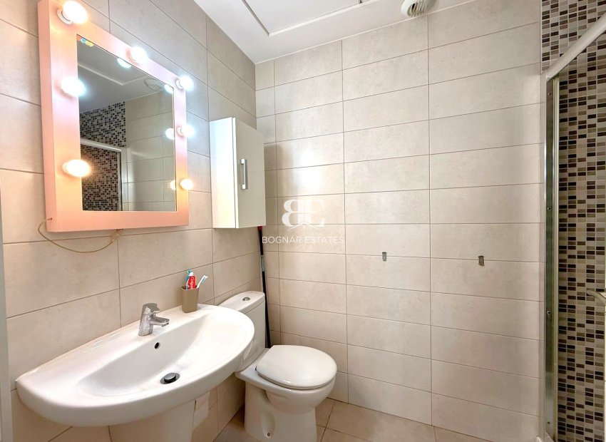 Resale - apartment -
Villamartín - Los Dolses