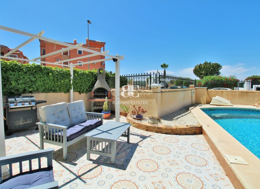 Resale - apartment -
Villamartín - PAU 8