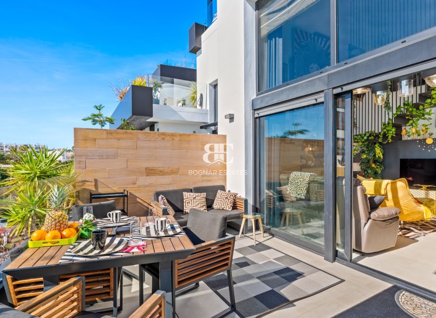 Resale - apartment -
Villamartín