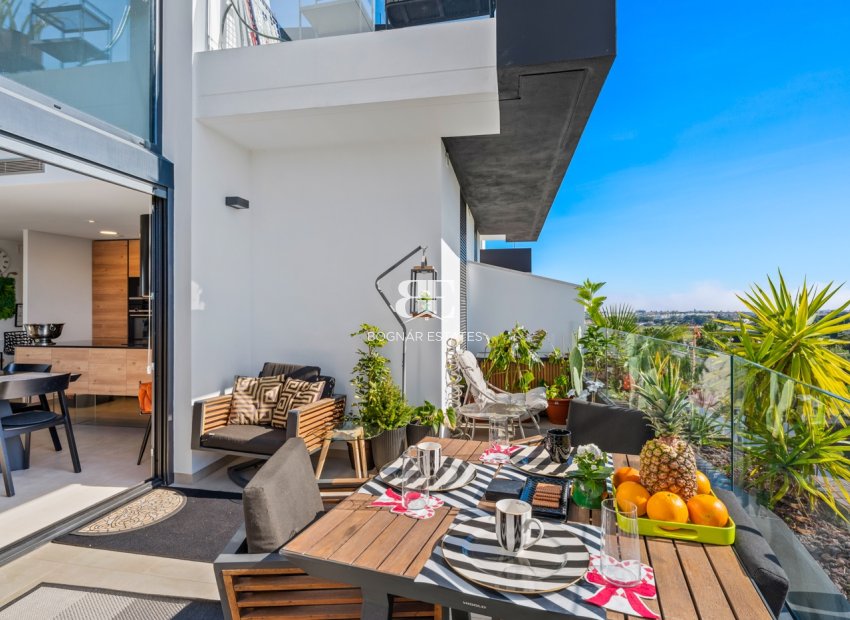 Resale - apartment -
Villamartín