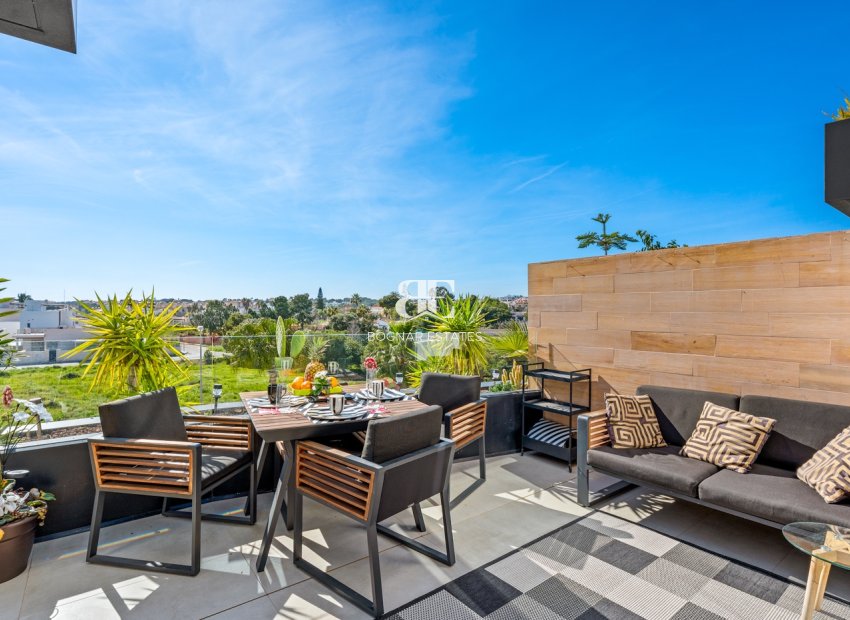 Resale - apartment -
Villamartín