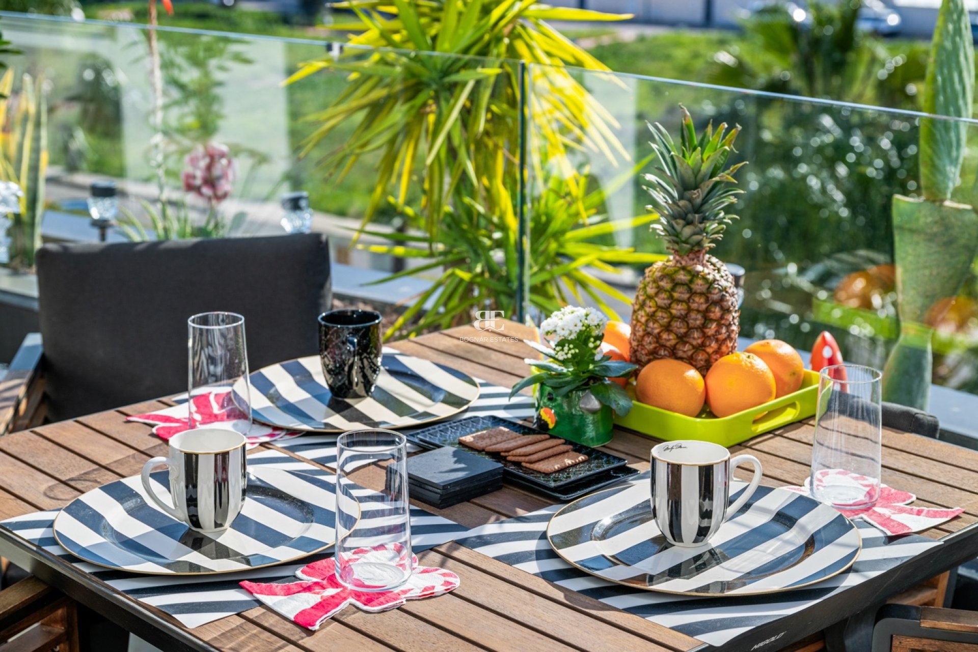 Resale - apartment -
Villamartín