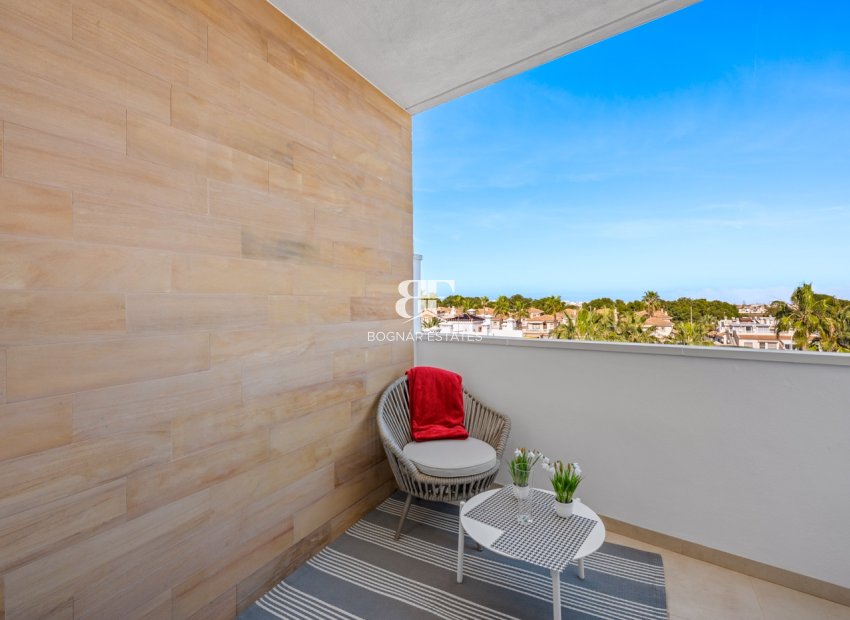 Resale - apartment -
Villamartín