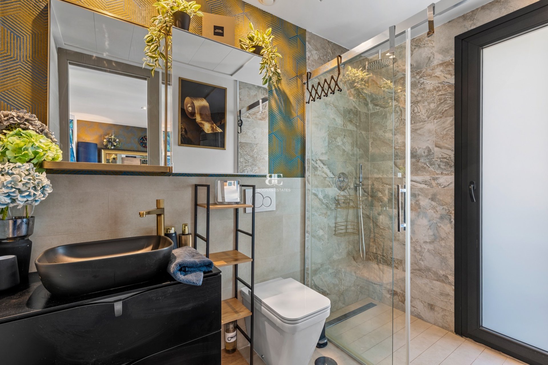 Resale - apartment -
Villamartín