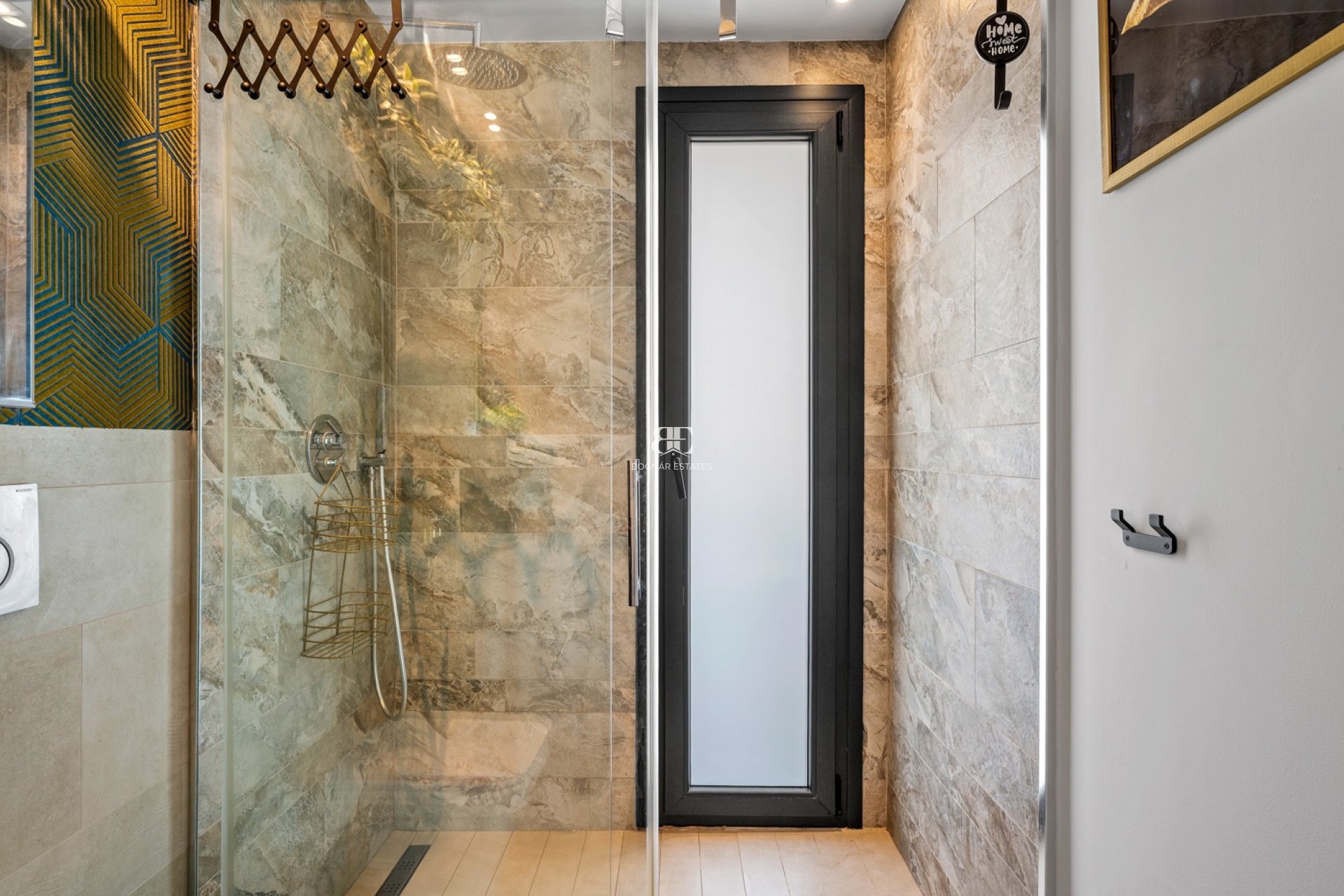 Resale - apartment -
Villamartín