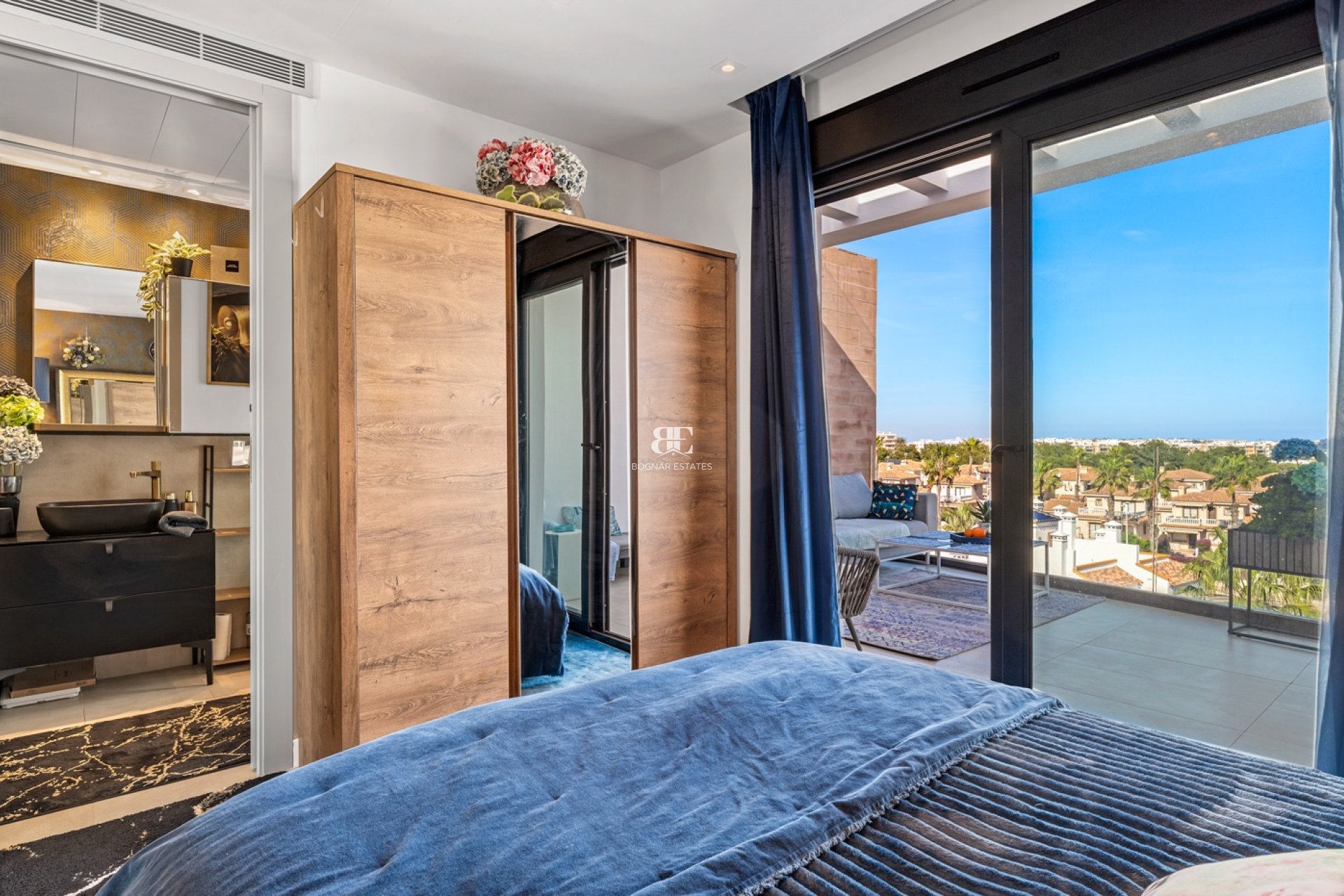 Resale - apartment -
Villamartín