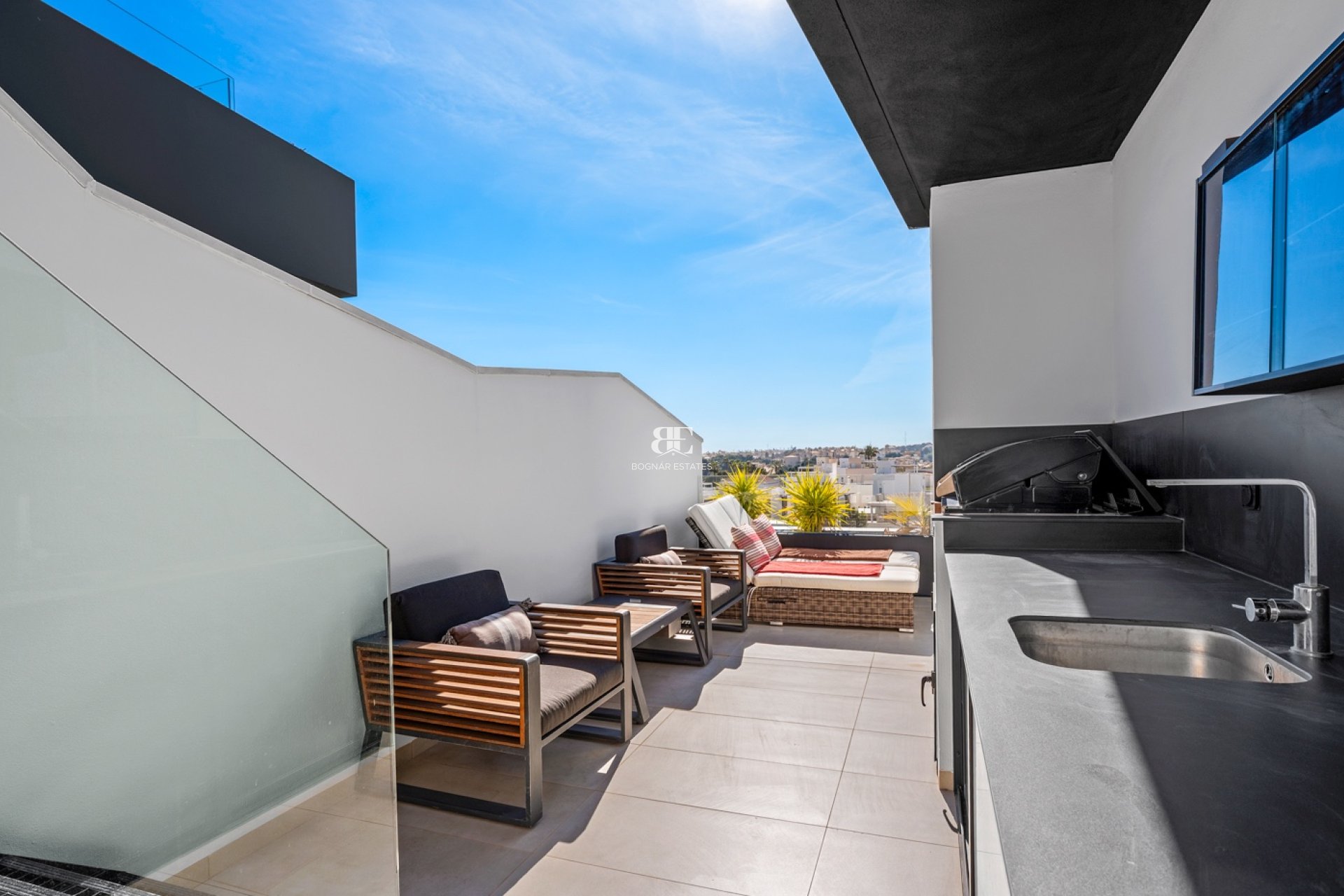 Resale - apartment -
Villamartín